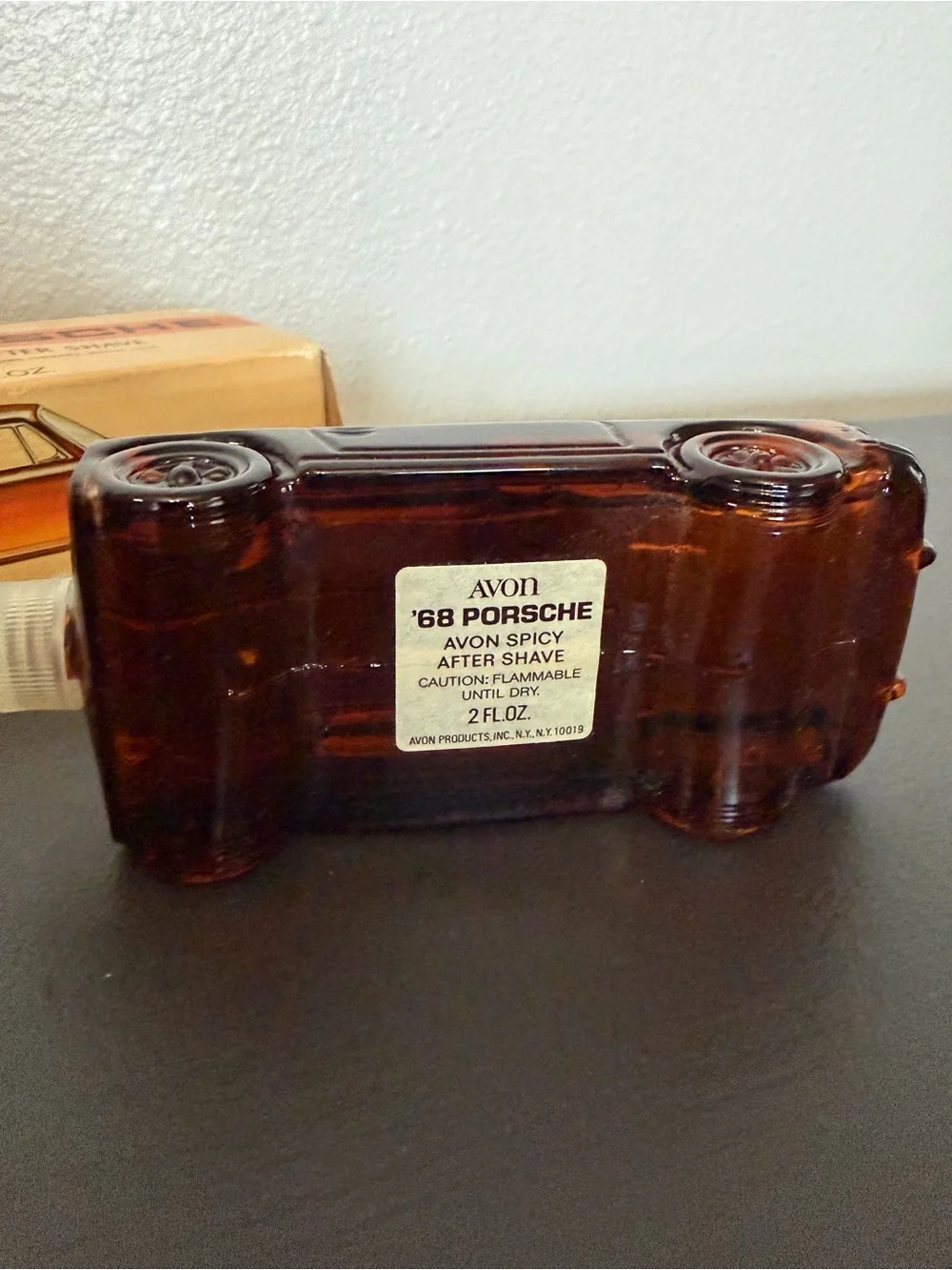 Vintage collectible Avon '68 Porsche Spicy After Shave - Orange and Cream Box